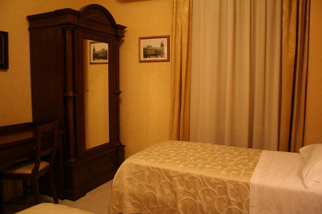 Hotel Sicilia Enna Pokoj fotografie