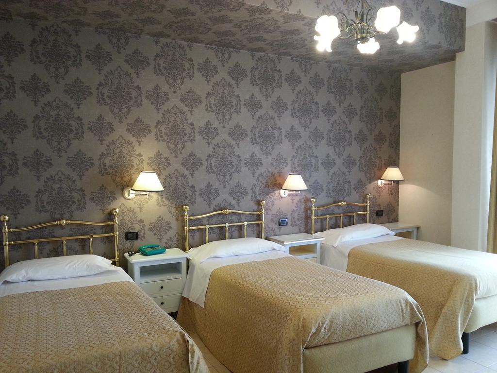 Hotel Sicilia Enna Pokoj fotografie
